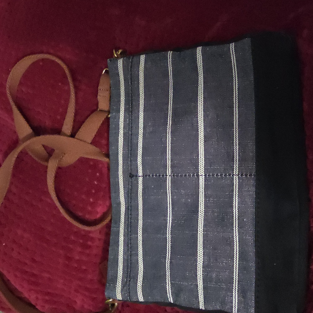Fossil Black/ Brown Trim Striped Fabric Crossbody Detail - Picture 2 of 4